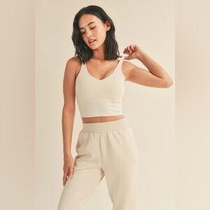 Women's Kimberly C Aligned Performance Athletic Padded Cropped Tank Top NWT